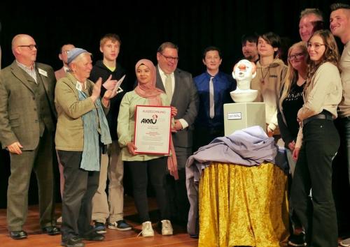 Stolze Gewinner mit OB Meyer